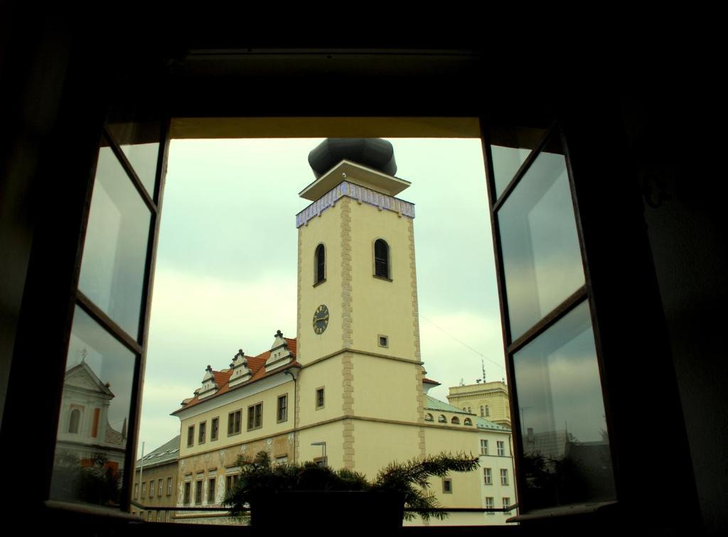 Hotel Zlaty Kohout Mladá Boleslav Extérieur photo