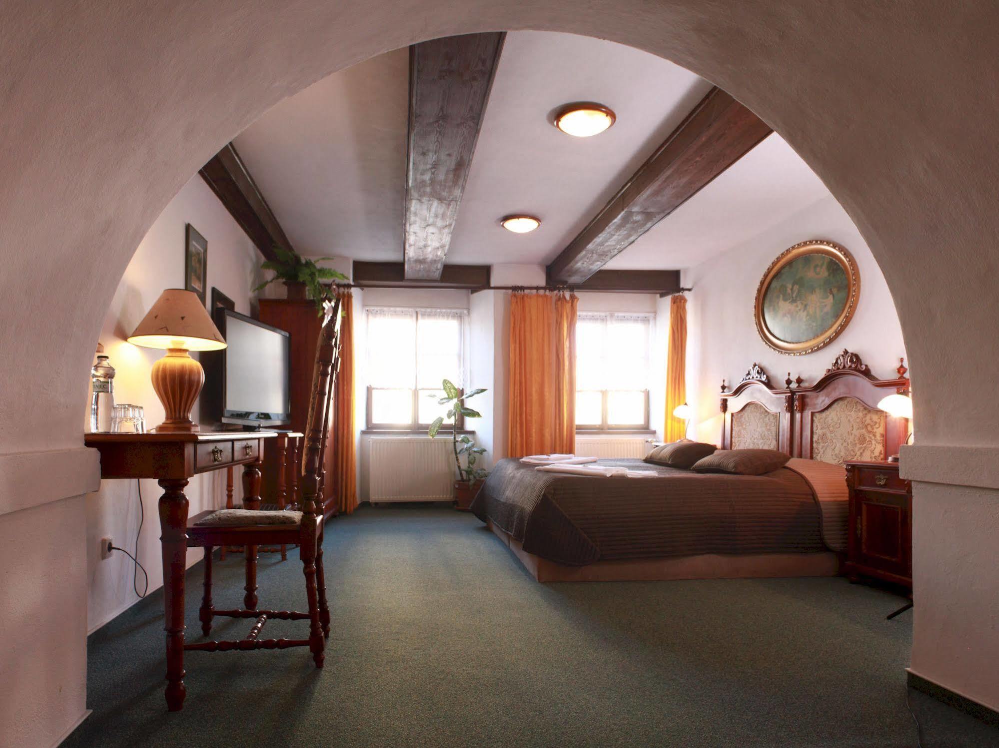 Hotel Zlaty Kohout Mladá Boleslav Extérieur photo