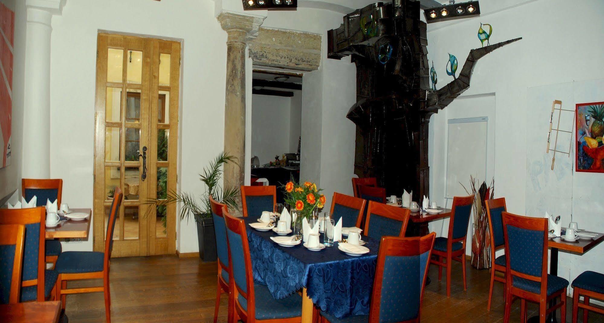Hotel Zlaty Kohout Mladá Boleslav Extérieur photo